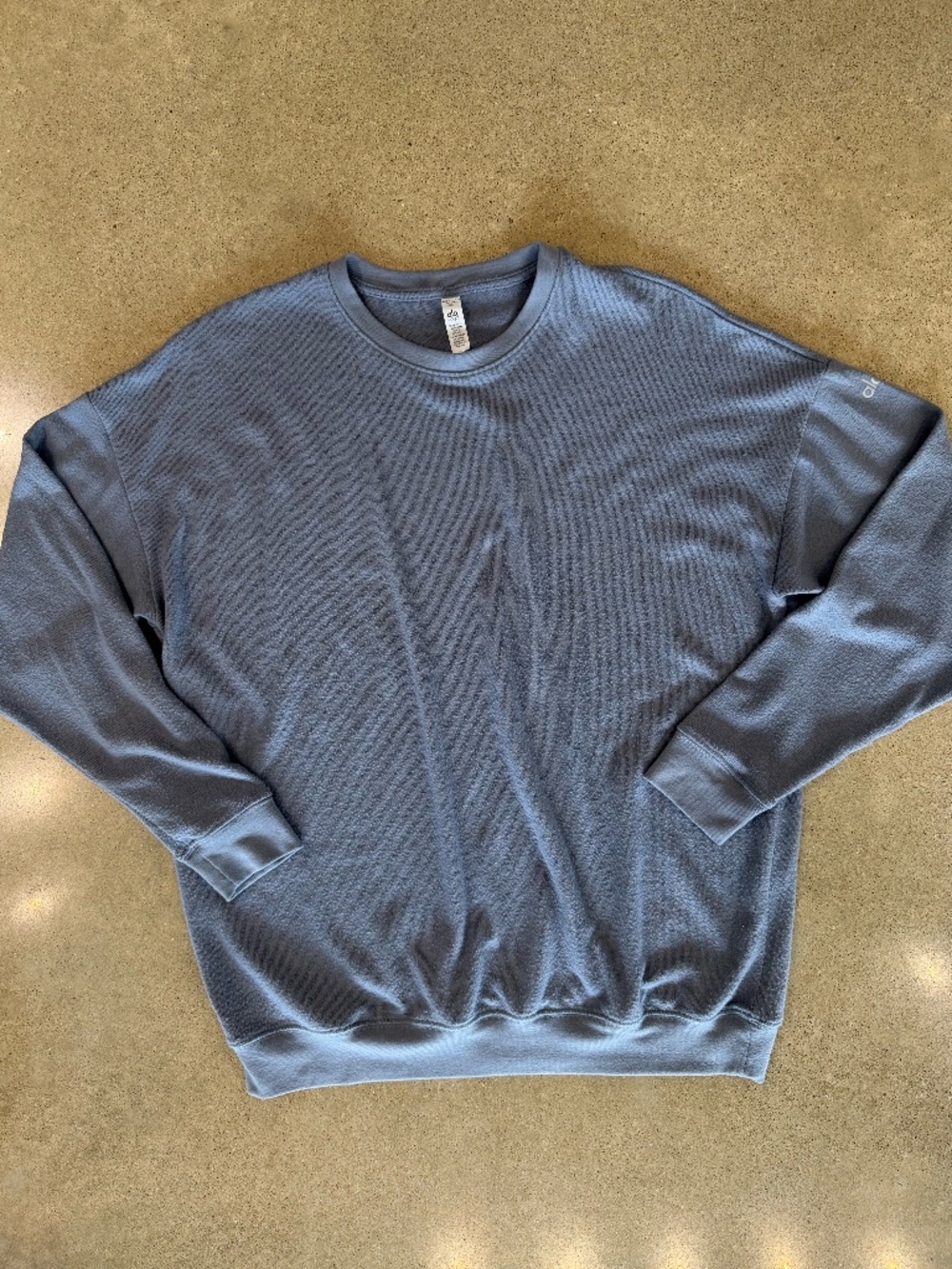 ALO Yoga Relaxed Crewneck Sweatshirt - Slate Blue
